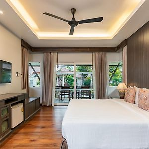 Deluxe Bungalow